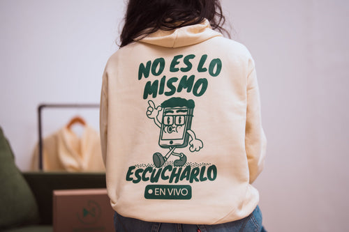Hoodie no es lo mismo escucharlo en vivo
